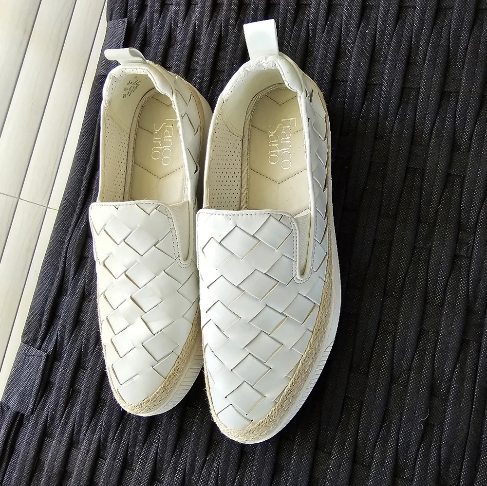 Franco Sarto stylish woven